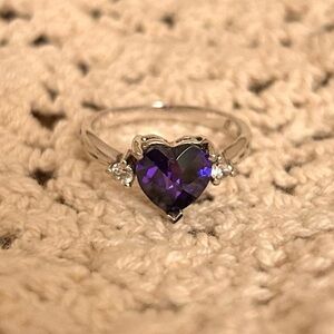 Purple Heart Gem 925 Silver Ring